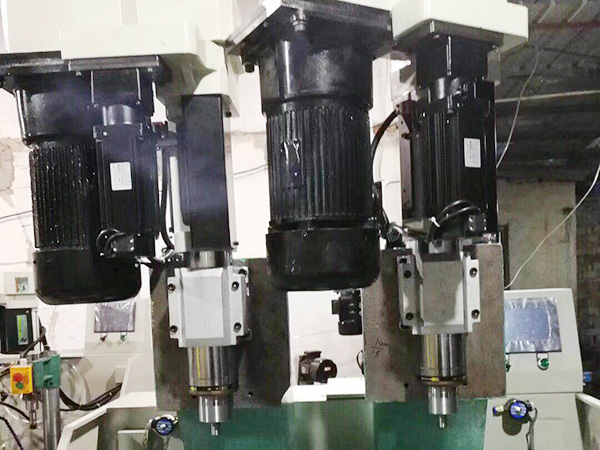 鉆孔機(jī)怎么安裝？玻璃鉆孔機(jī)爆孔裂孔原因是什么？
