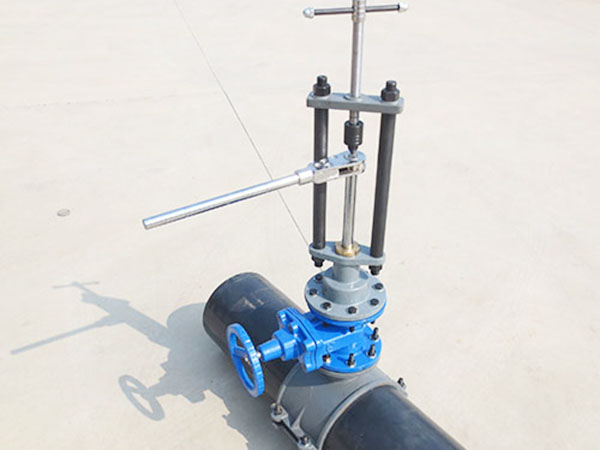 水鉆孔機(jī)怎么用？鉆孔機(jī)后面起火是什么原因？